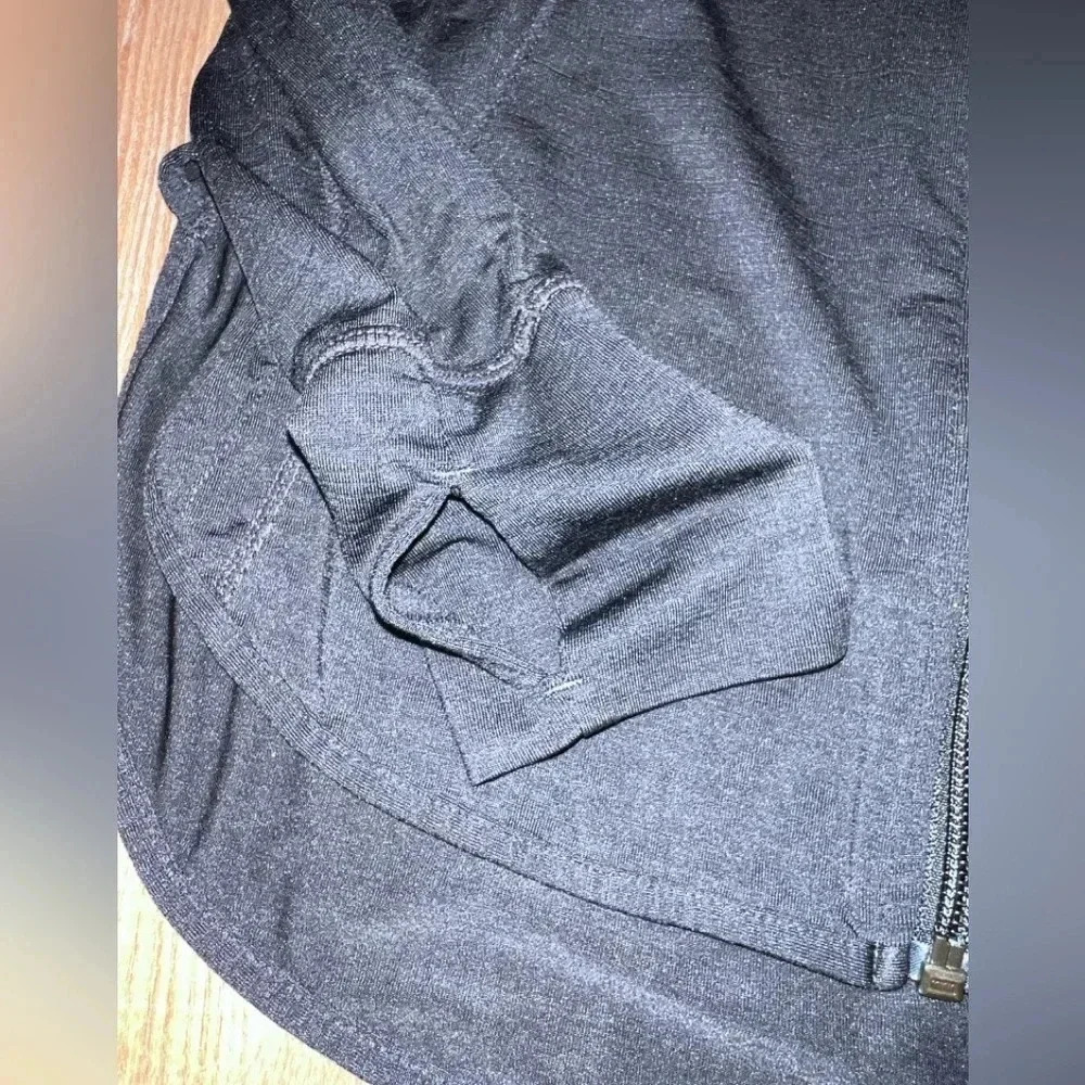 #0075 Athleta Full Zip Hoodie, Black, Size XS - Picture 4 of 9